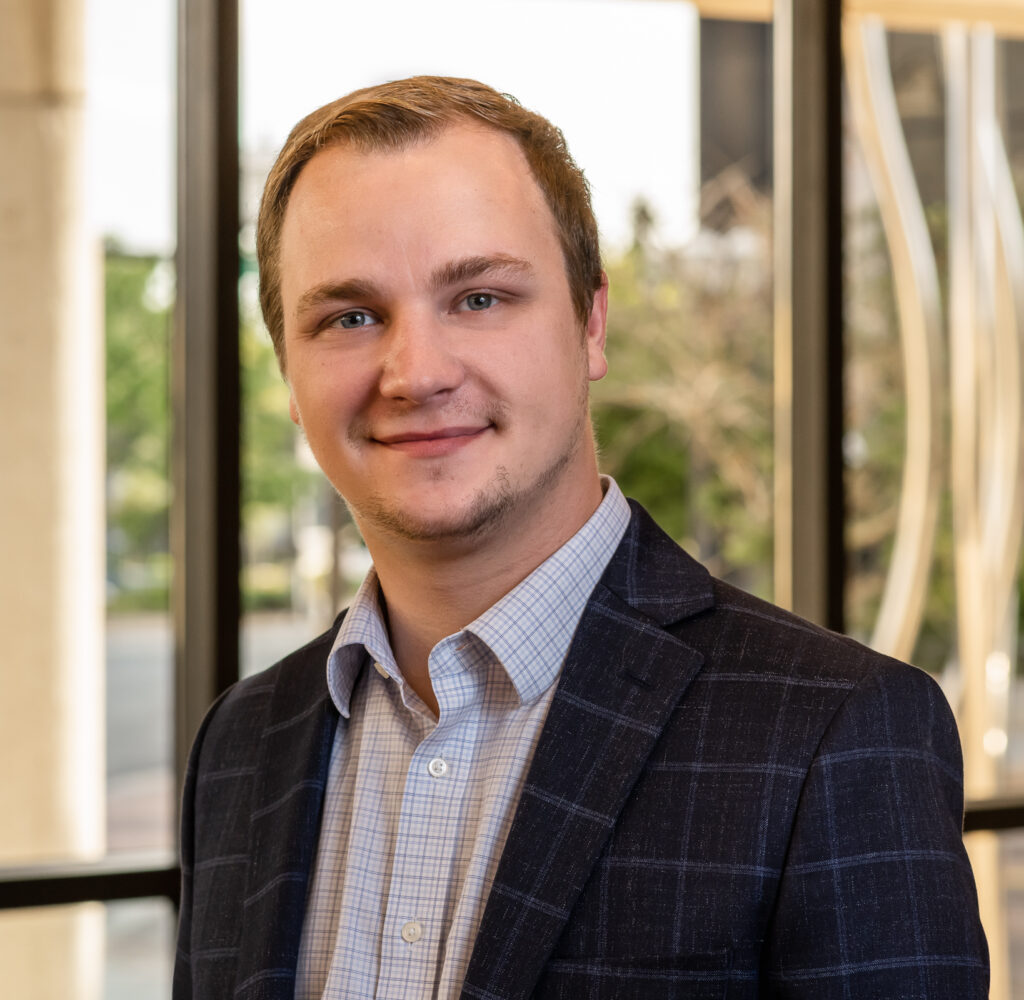 headshot of Tommy Leonard ASSOCIATE